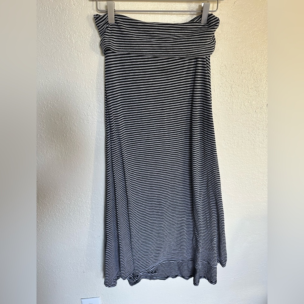 LuLaRoe Monochrome Stripe Strapless Dress